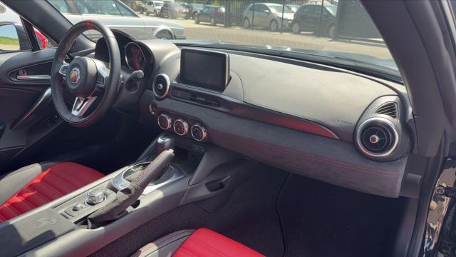 Abarth 124 Spider image 8