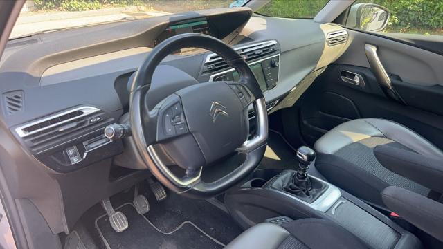 Citroen Grand C4 Spacetourer image 2
