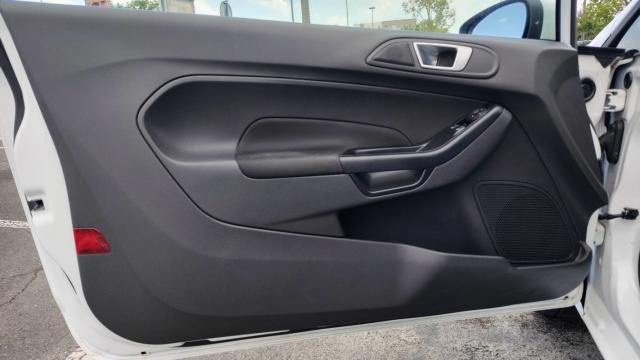 Ford Fiesta image 7