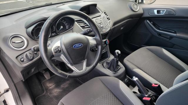 Ford Fiesta image 2