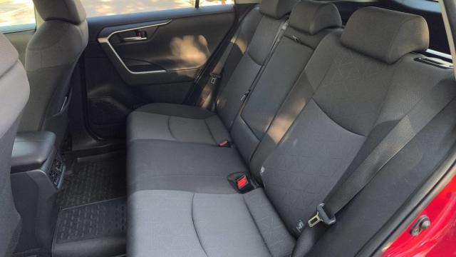 Toyota Rav4 image 5