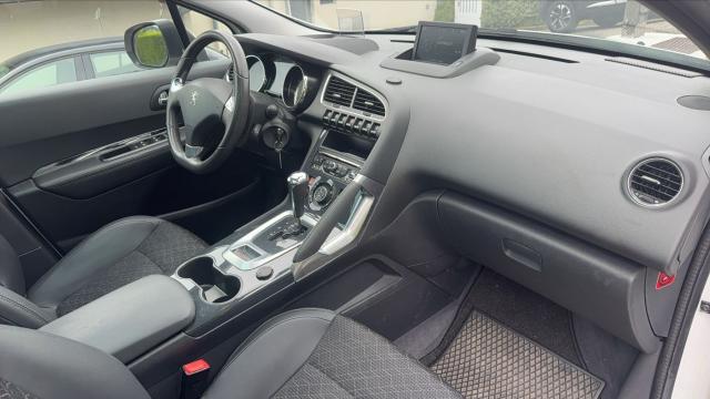 Peugeot 3008 image 5