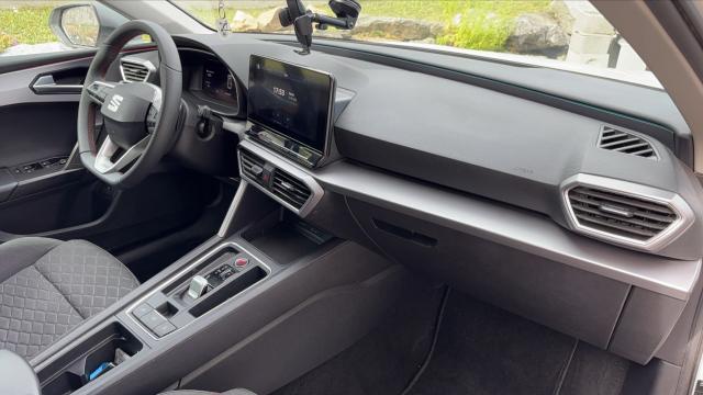 Seat Leon image 6