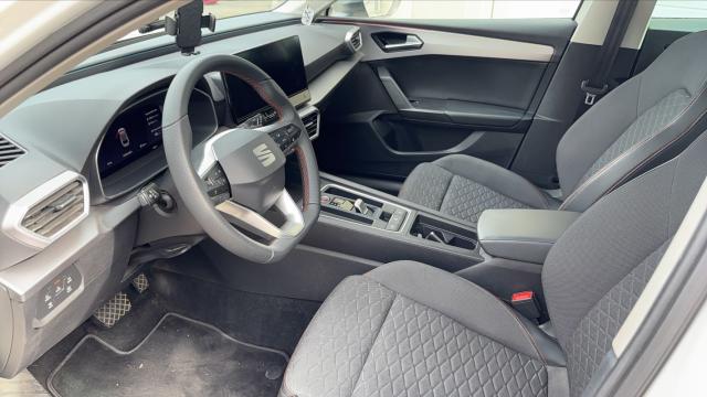 Seat Leon image 9