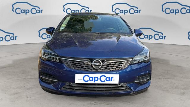 Opel Astra Sports Tourer image 1