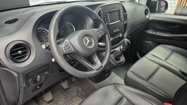 Mercedes Benz Vito image 8
