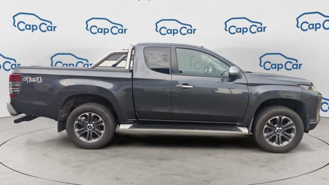Mitsubishi L200 image 6