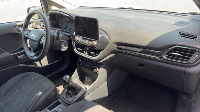 Ford Fiesta image 3