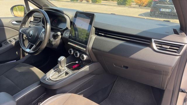 Renault Clio image 8