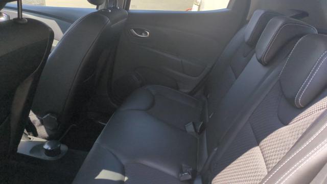 Renault Clio image 9