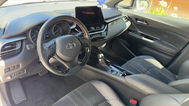 Toyota C-Hr image 2