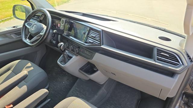 Volkswagen Transporter image 4