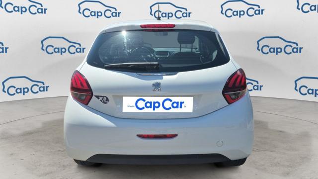 Peugeot 208 image 1