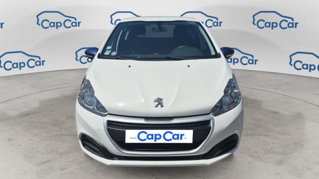 Peugeot 208 image 8