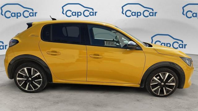 Peugeot 208 image 9