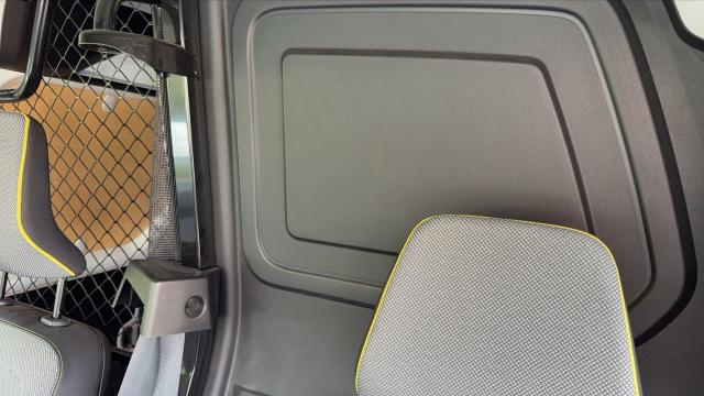 Renault Kangoo Van image 6