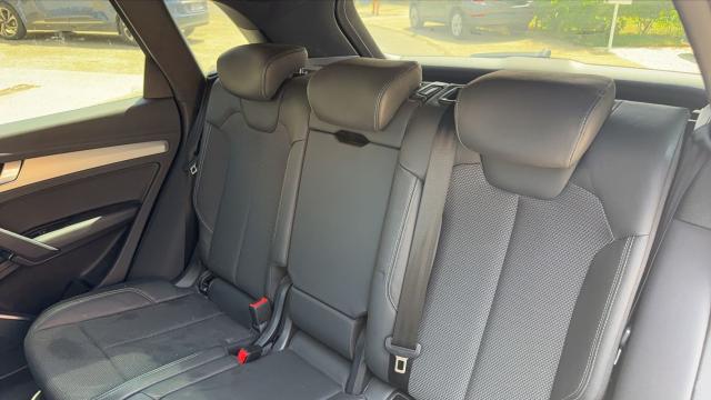 Audi Q5 image 8