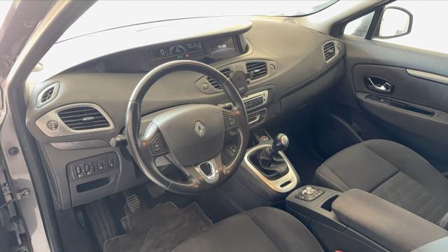 Renault Scénic image 9