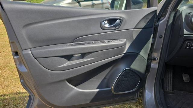 Renault Captur image 3