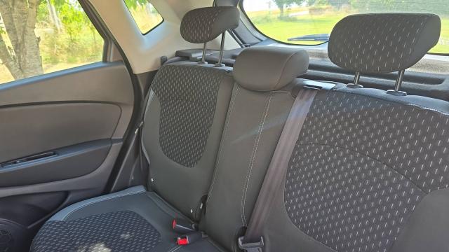 Renault Captur image 1