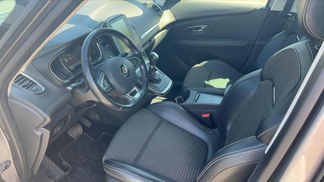 Renault Grand Scénic image 8