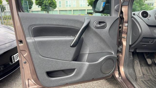 Renault Kangoo image 4