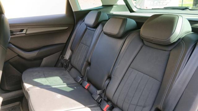 Skoda Karoq image 5