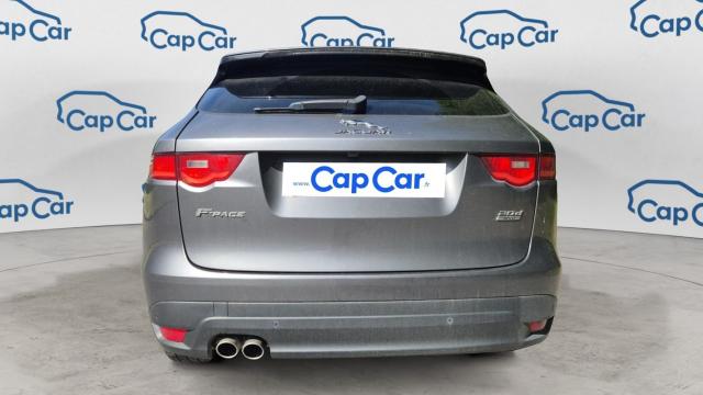 Jaguar F-Pace image 9