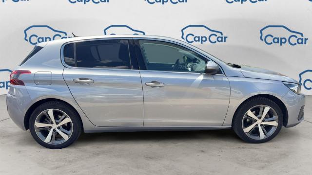 Peugeot 308 image 2