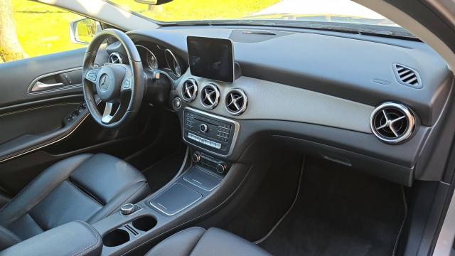 Mercedes Benz Classe Gla image 5
