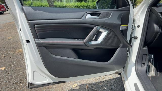 Peugeot 308 image 5