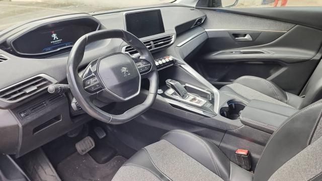 Peugeot 3008 image 3