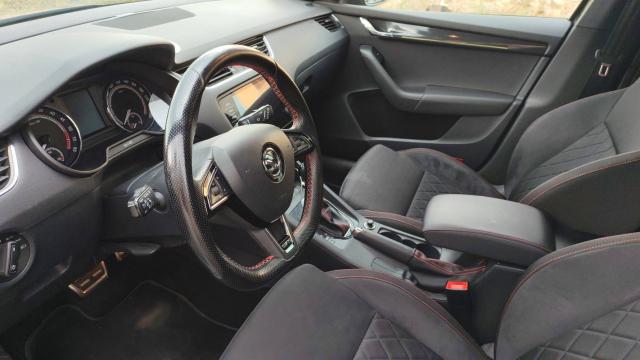 Skoda Octavia image 8