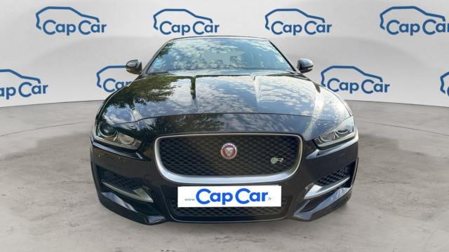 Jaguar Xe image 1