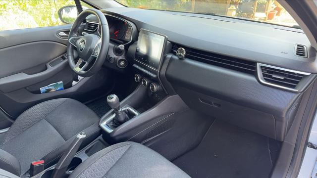 Renault Clio image 1