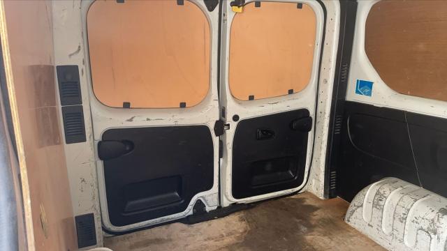 Renault Trafic image 3