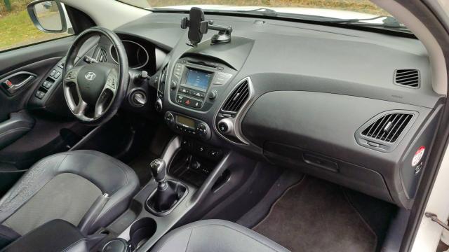 Hyundai Ix35 image 8