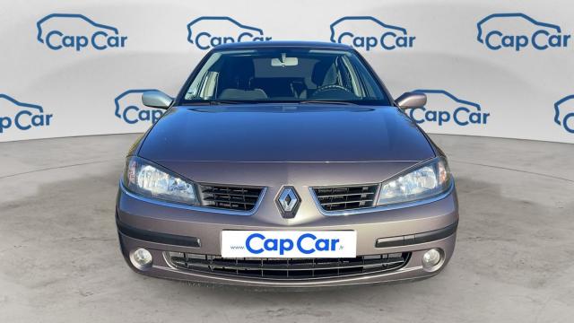 Renault Laguna image 9