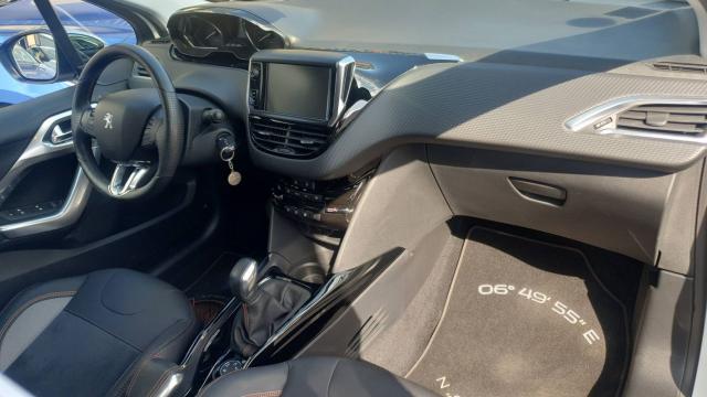 Peugeot 2008 image 4