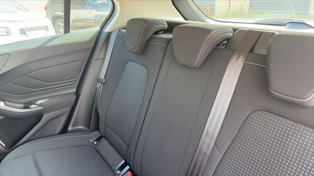 Ford Focus image 5