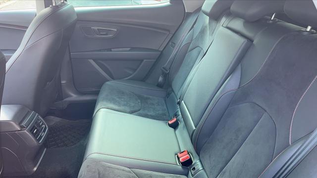 Seat Leon image 5