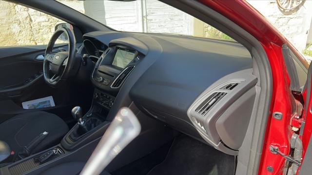 Ford Focus image 5