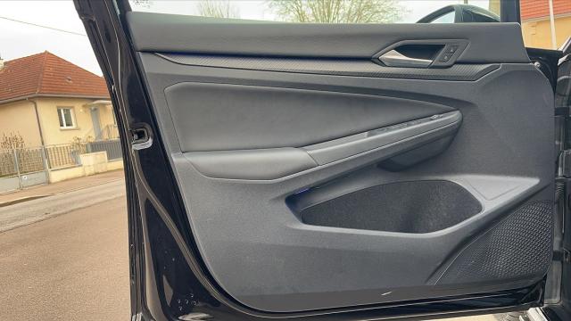 Volkswagen Golf image 1