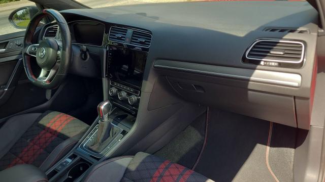 Volkswagen Golf image 4