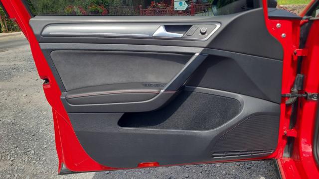 Volkswagen Golf image 3