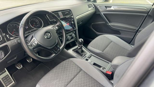 Volkswagen Golf Sw image 4