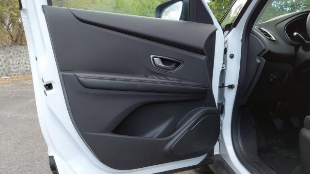 Renault Grand Scénic image 3