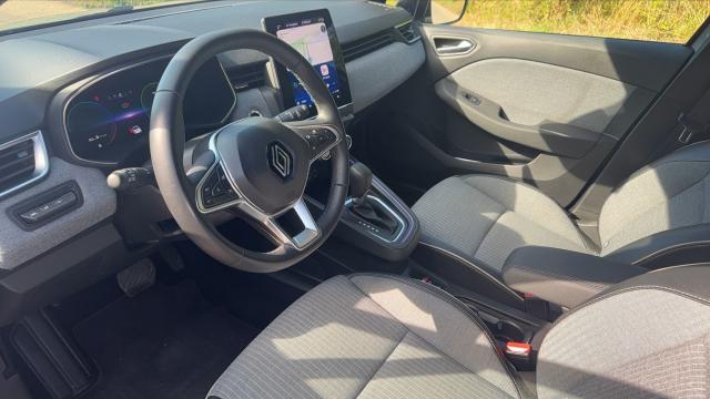 Renault Clio image 6