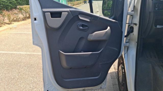 Renault Master image 6