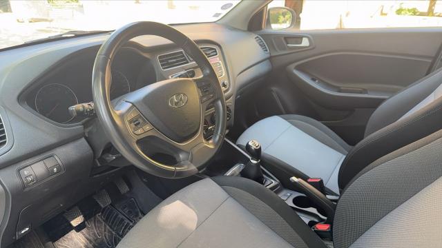 Hyundai I20 image 5